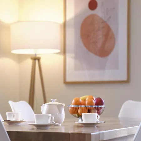 Reetland Am - Luxus Reetdachvilla Mit 3 Schlafzimmern, Sauna Und Kamin G06