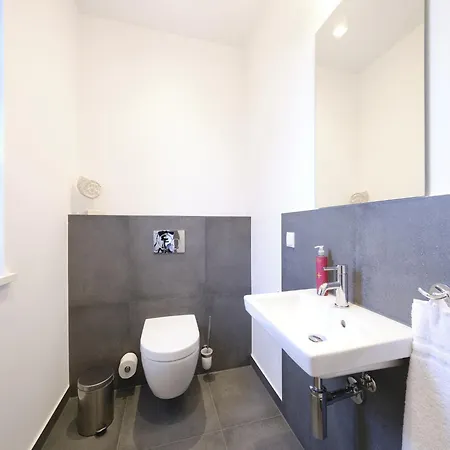 Reetland Am - Luxus Reetdachvilla Mit 3 Schlafzimmern, Sauna Und Kamin G06 * درانسكي